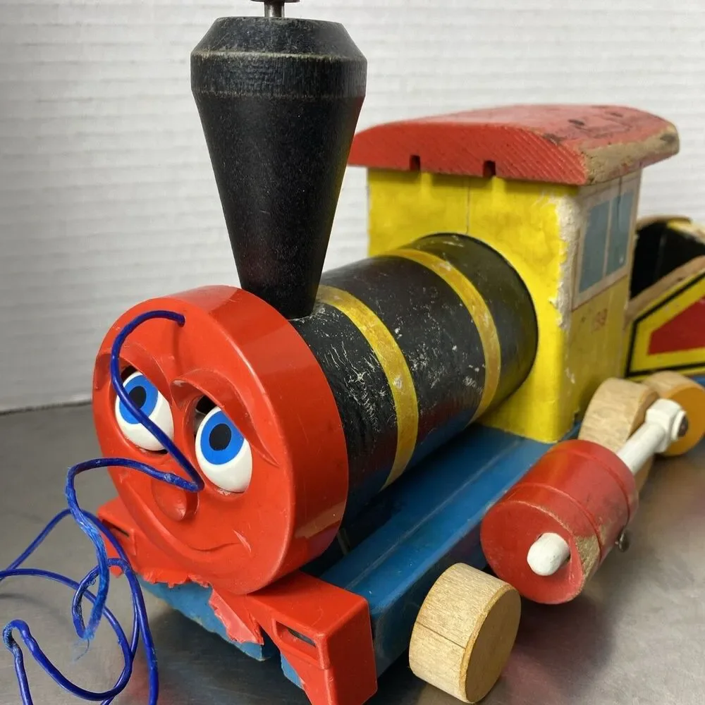 Vintage 1958 Fisher Price Looky Chug Train 189 Wood Pull Toy Wooden Nursery